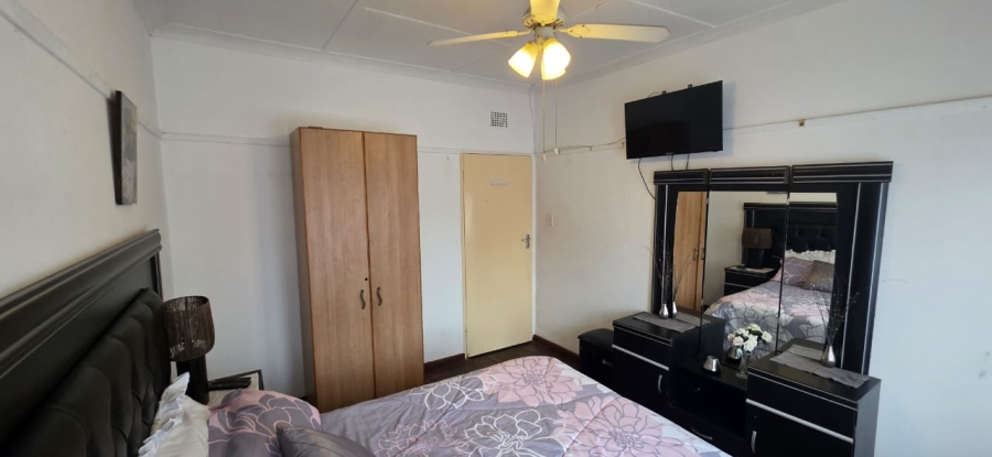 5 Bedroom Property for Sale in Stilfontein North West